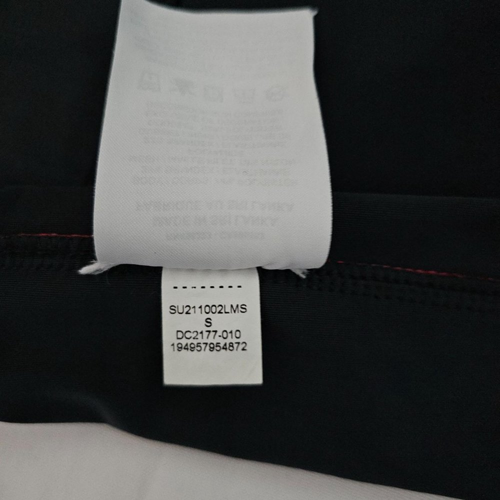 Jordan Women's Black DC7315-010 Athletic Tight Fit Running Bike Shorts Sz Small - Picture 16 of 16